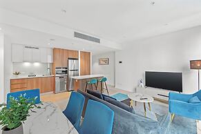 Brisbane Skytower by CLLIX