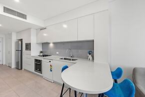 Brisbane Skytower by CLLIX