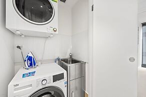 Brisbane Skytower by CLLIX