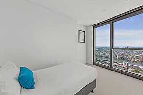 Brisbane Skytower by CLLIX