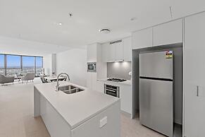 Brisbane Skytower by CLLIX