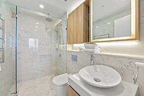 Brisbane Skytower by CLLIX