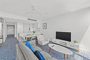 Brisbane Skytower by CLLIX