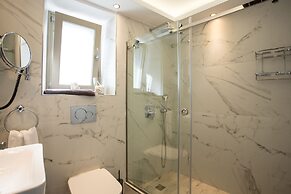 Mathios Luxury Homes