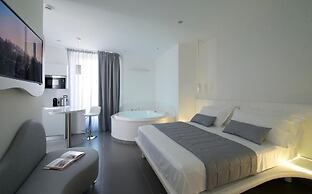 Gatto Bianco Mia Aparthotel