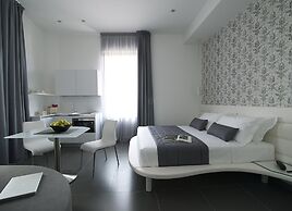 Gatto Bianco Mia Aparthotel