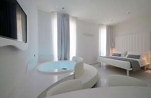 Gatto Bianco Mia Aparthotel