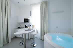 Gatto Bianco Mia Aparthotel