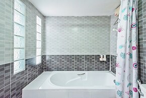 The Wing Design Hotel