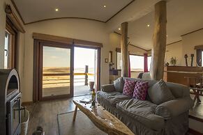 Desert Breeze Lodge