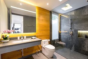 Karon Beach Pool Villa 2