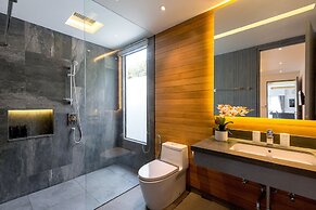 Karon Beach Pool Villa 2