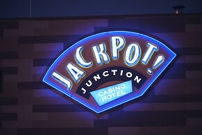 Jackpot Junction Casino Hotel