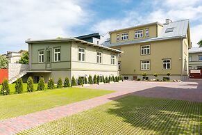 Tallinn Apartment Hotel