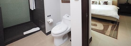 Condominio Diamante del Sol by CRHR