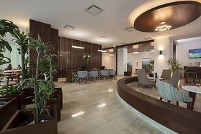 Altitude at Krystal Grand Cancun - All inclusive