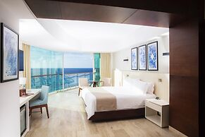 Altitude at Krystal Grand Cancun - All inclusive