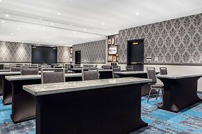 Cambria Hotel New Orleans Downtown Warehouse District