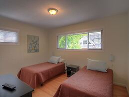 Beach Access Kelowna Rental Home Upper Unit by KVR