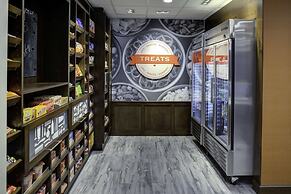 Hampton Inn & Suites Flagstaff East