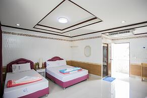 Bualuang Boutique Resort