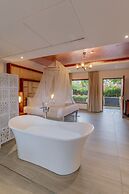 Saya Grand Club & Spa Resort