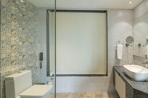 Saya Grand Club & Spa Resort