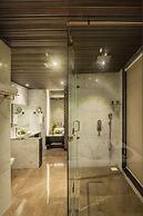 Saya Grand Club & Spa Resort