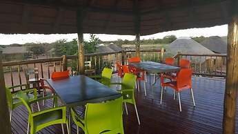 Makumutu Lodge & Campsite