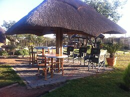 Makumutu Lodge & Campsite