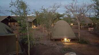 Makumutu Lodge & Campsite