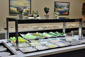 Lugga Boutique Hotel & Beach