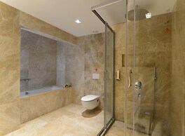 Lugga Boutique Hotel & Beach