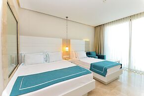 Lugga Boutique Hotel & Beach