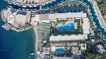 Lugga Boutique Hotel & Beach