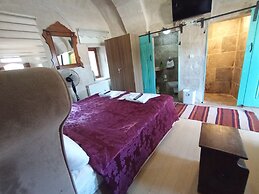Sandik Cave Hotel