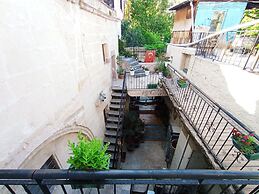 Sandik Cave Hotel