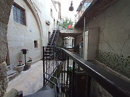Sandik Cave Hotel