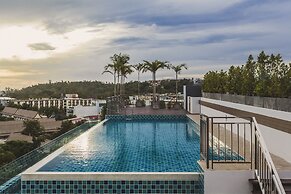 Condo in Kata in Ozone - Unit A708