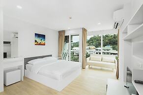 Condo in Kata in Ozone - Unit A708