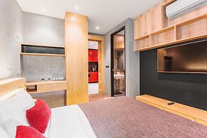 Condo in Nai Harn in ReLife 15-122-211