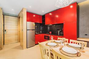 Condo in Nai Harn in ReLife 15-122-211