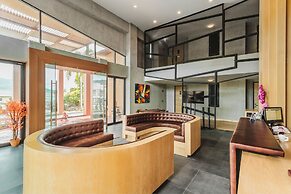 Condo in Nai Harn in ReLife 15-123-210