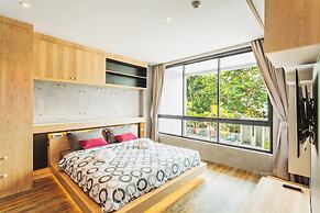 Condo in Nai Harn in ReLife 15-123-210