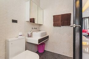 Condo in Nai Harn in ReLife 15-132-301