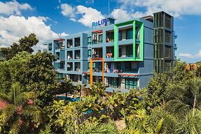 Condo in Nai Harn in ReLife 15-132-301