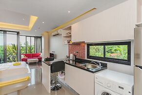 Condo in Nai Harn in ReLife 15-132-301