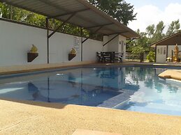 Banlang Hotel Resort & Swimmingpool
