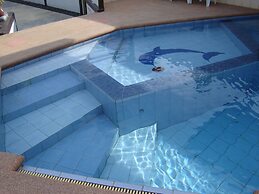 Banlang Hotel Resort & Swimmingpool