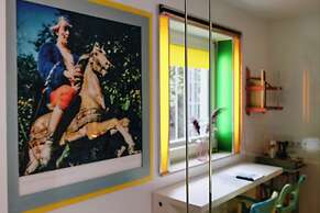 18Arts Hotel - Living in a Gallery!